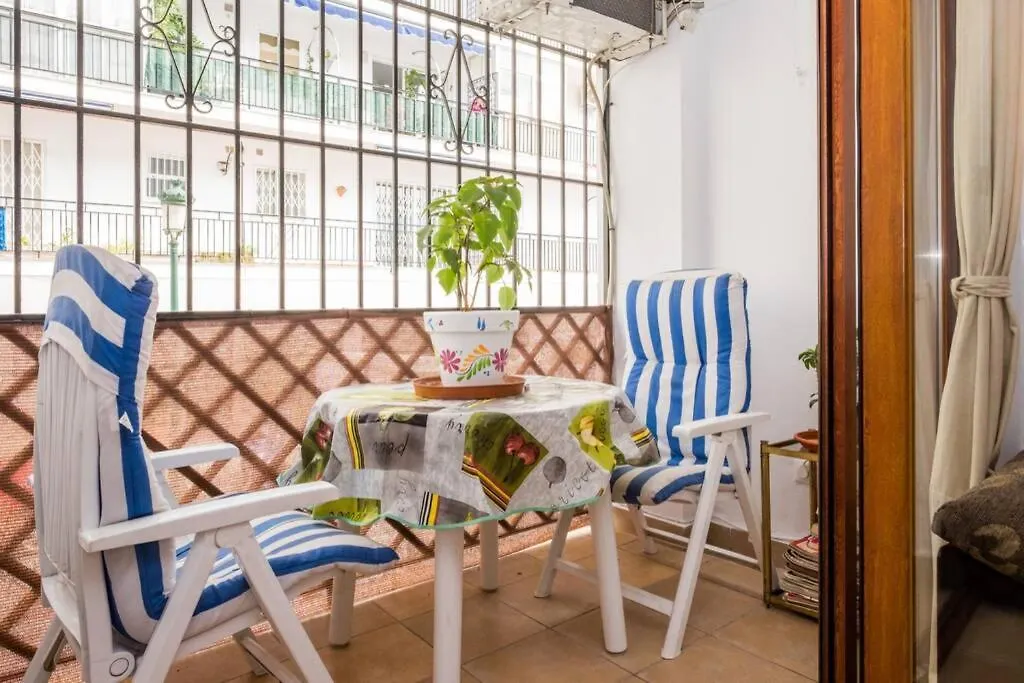Apartamento Burriana Carabeo 네르하 아파트