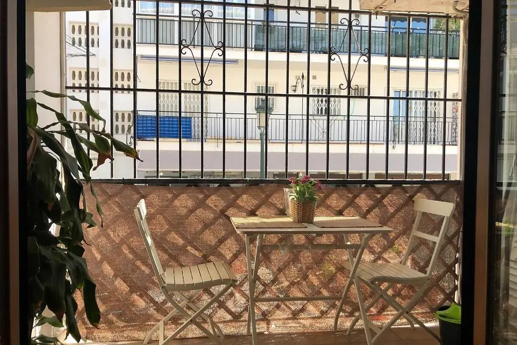 Apartamento Burriana Carabeo Nerja Daire